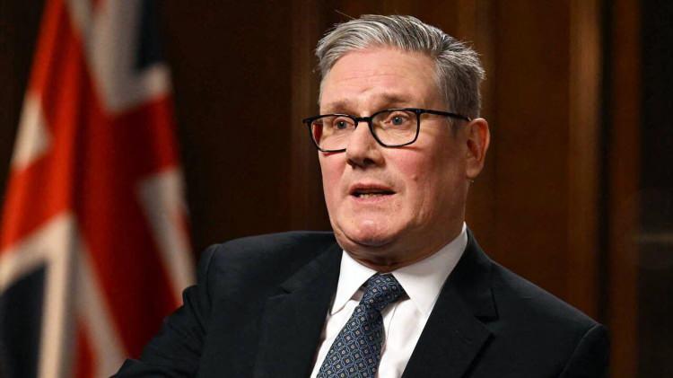 <p><strong><span style="color:#B22222">KEİR STARMER</span>&nbsp; |&nbsp; Birleşik krallık Başkanı</strong></p>

<p>&nbsp;</p>

<p>Finansal sistem ve NATO ittifakı aracılığıyla Avrupa ve k&uuml;resel politikalarda s&ouml;z sahibi.</p>
