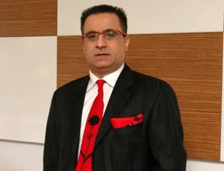 <p>61 yaşında hayatını kaybeden K&ouml;se'nin psikolojik sorunları olduğu ve intihar ettiği iddia edildi.&nbsp;</p>
