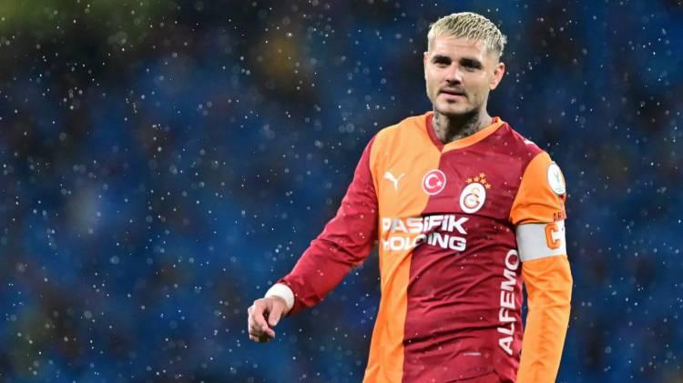 <p>Galatasaray ile sezon sonunda s&ouml;zleşmesi sona erecek olan Mauro Icardi ile ilgili &ccedil;ılgın bir iddia ortaya atıldı.&nbsp;</p>
