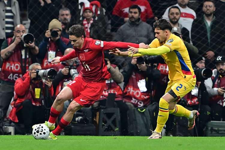 <p><strong>'ROMANYA 4 YIL DAHA BEKLEMEK ZORUNDA KALACAK'</strong></p>
