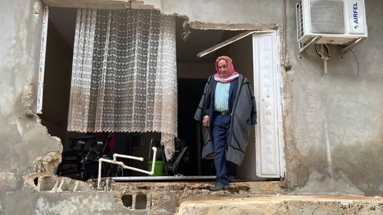 <p><span style="color:#A52A2A"><strong>5 G&Uuml;N BOYUNCA DEVA EDECEK</strong></span></p>

<p>&nbsp;</p>

<p>&Ouml;te yandan, kent merkezi ve il&ccedil;elerde yağışların <strong><em>5 g&uuml;n boyunca</em></strong> aralıklarla devam etmesinin beklendiği bildirildi.</p>
