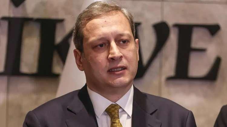 <p><span style="color:#B22222"><strong>GALATASARAY'IN ESKİ BAŞKANI BURAK ELMAS</strong></span></p>

<p>&nbsp;</p>
