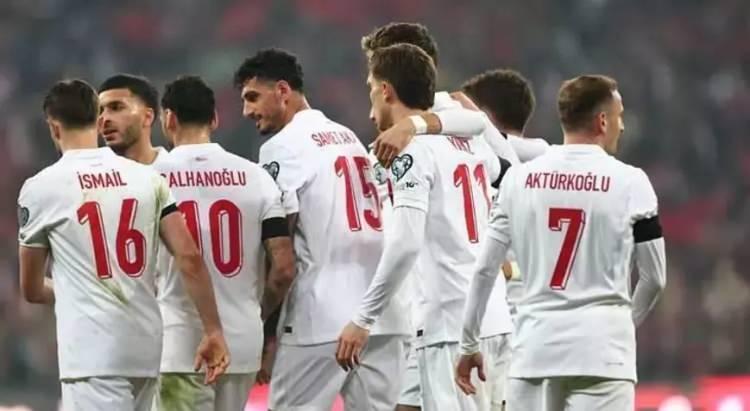 <p><strong>Football Meets Data'nın</strong> hazırladığı tabloya g&ouml;re A Milli Takım, Kosova karşısında favori...</p>
