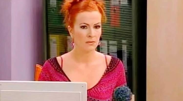 <p><span style="color:#800080"><strong>&Ouml;Z SAYGISINI KORUMAK İ&Ccedil;İN SEKT&Ouml;RDEN &Ccedil;EKİLMİŞ</strong></span></p>

<p><strong>Kendisine gelen tekliflerde sunulan &uuml;cretin Avrupa Yakası'nın yarısı kadar olduğunu s&ouml;yleyen &uuml;nl&uuml; isim, <span style="color:#800080">"&Ouml;z saygımı korumak adına o d&uuml;ş&uuml;k teklifleri kabul etmedim ve sekt&ouml;re k&uuml;st&uuml;m"</span> diyerek o d&ouml;nem neden bir anda ortadan kaybolduğunu anlattı.</strong></p>
