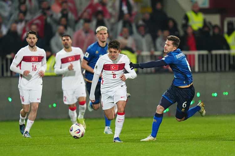 <p>İşte T&uuml;rkiye'nin başarısı karşısında dış basında atılan bazı manşetler ve haberler:</p>
