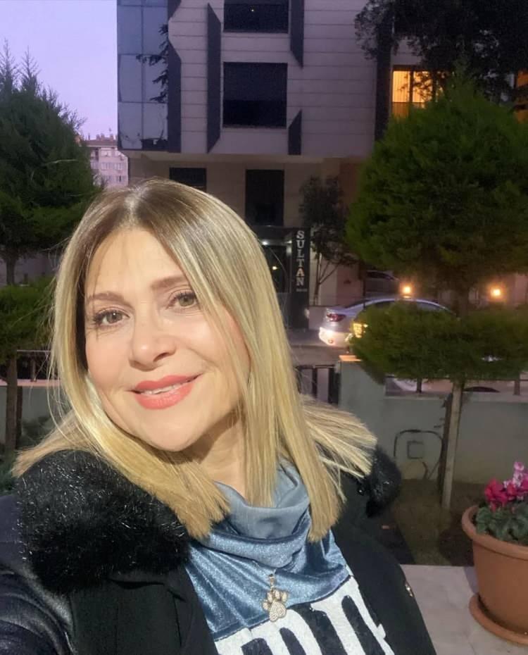 <p>&nbsp;</p>

<p class="MsoNormal"><strong>Başrollerini Tamer Karadağlı ve Pınar Altuğ'un paylaştığı dizide, &Ccedil;aycı H&uuml;seyin'in eşi ve evin yardımcısı Emine karakteriyle tanınan Melek Şahin, son haliyle sosyal medyada b&uuml;y&uuml;k ilgi g&ouml;rd&uuml;.</strong></p>
