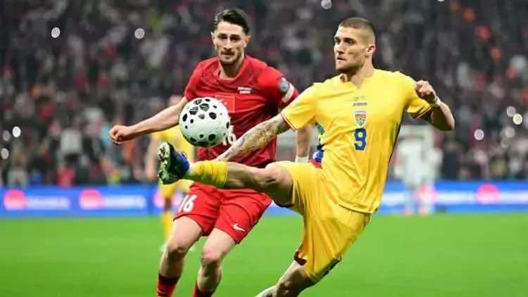 <p>T&uuml;rkiye, D&uuml;nya Kupası Avrupa Elemeleri play-off yarı final karşılaşmasında Romanya'yı 1-0 yenerek finale y&uuml;kselmişti.</p>
