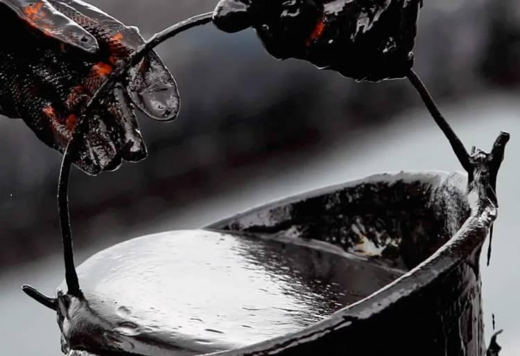 <p>52 - KAMERUN (200 MİLYON VARİL)</p>
