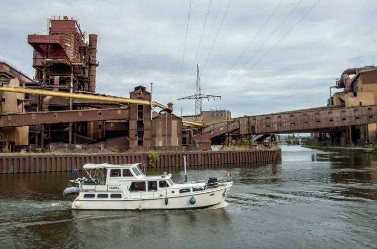 <p>Fransızca konuşulan Valonya b&ouml;lgesinin bir zamanlar refah i&ccedil;inde olduğunu belirten Buissart, <strong>&ldquo;Kapitalizm geride &ccedil;ok fazla atık bırakıyor.&rdquo;</strong> diyerek bug&uuml;n turistik ilgi g&ouml;ren yapıların bu ge&ccedil;mişin &uuml;r&uuml;n&uuml; olduğunu vurguluyor.&nbsp;</p>
