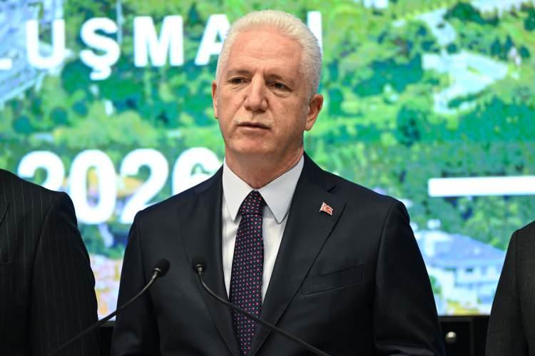 <p>Yılın ilk 3 ayında 37 &ccedil;etenin &ccedil;&ouml;kertildiğini s&ouml;yleyen İstanbul Valisi Davut G&uuml;l, "Bu yılın ilk &uuml;&ccedil; ayına baktığımızda operasyon sayımız ge&ccedil;en yılın aynı d&ouml;nemine g&ouml;re y&uuml;zde 24 arttı. Kişilere karşı işlenen su&ccedil;larda olay sayıları y&uuml;zde 3 azalırken neredeyse olayların tamamı aydınlatılmış. &Ouml;te yandan mal varlığına karşı işlenen; kapka&ccedil;, yankesicilik, oto hırsızlığı ve otodan hırsızlık gibi su&ccedil;ların dahil olduğu tabloda olay sayılarının y&uuml;zde 13 azaldığına şahit oluyoruz" dedi.</p>

<p>&nbsp;</p>
