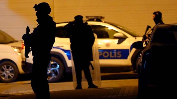 <p>Bu operasyonlarda 1.446 kişi yakalanırken, 336 kişi tutuklandı, 238 kişi hakkında ise adli kontrol kararı uygulandı.</p>

<p>&nbsp;</p>
