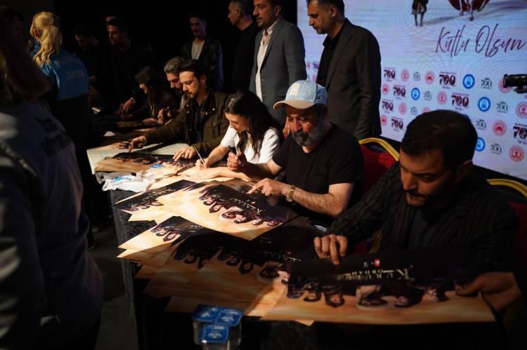 <p>&nbsp;</p>

<p>&nbsp;</p>
