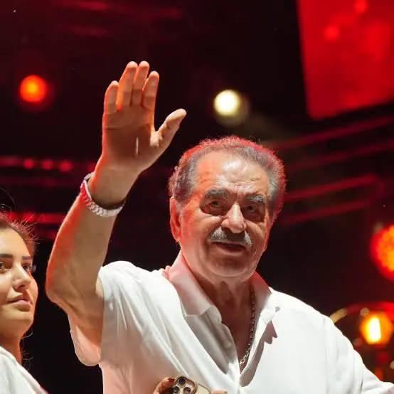 <p><strong>Yurt dışı konser programından d&ouml;nen İbrahim Tatlıses'in ciddi bir enfeksiyon ge&ccedil;irdiği iddiasıyla hastaneye kaldırılmasının ardından, kızı Melek Z&uuml;beyde kamuoyuna babasının sağlık durumuna ilişkin a&ccedil;ıklamalarda bulundu.</strong></p>
