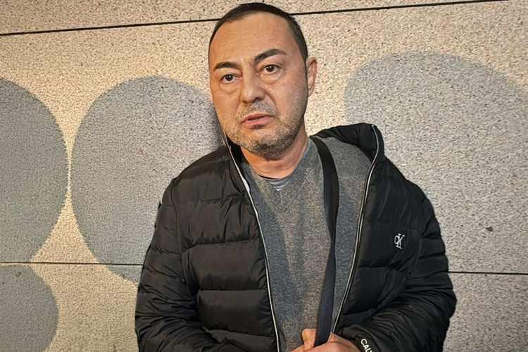 <p><strong>"L&Uuml;TFEN ONLARI İNSANLARA ULAŞTIRIN"</strong></p>

<p>Orta&ccedil;, eserlerine sahip &ccedil;ıkılmasını isteyerek, <strong>"Bana bir s&ouml;z verin, bu şarkıları yaşatın. Hayattayken bu par&ccedil;alara yeterince ilgi g&ouml;sterilmedi, klip bile &ccedil;ekilmedi. L&uuml;tfen onları insanlara ulaştırın"</strong> ifadelerini kullandı.&nbsp;</p>

<p>&nbsp;</p>
