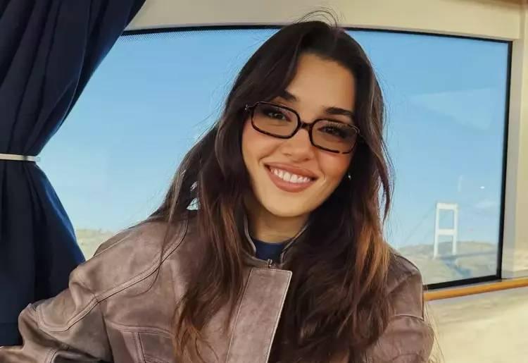 <p><span style="color:#B22222"><strong>SAVCILIK ATK'YA M&Uuml;ZEKKERE YAZDI</strong></span></p>
