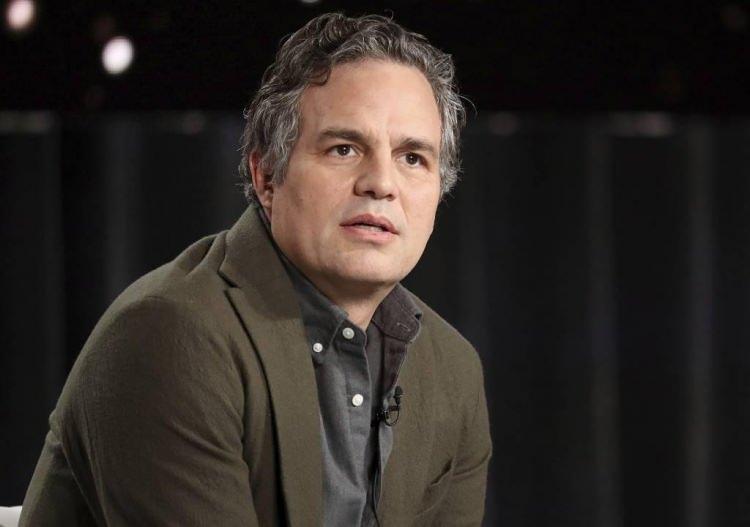 <p><strong>&Uuml;nl&uuml; akt&ouml;r ve aktivist Mark Ruffalo, Donald Trump'ın İran'a y&ouml;nelik kullandığı ifadeleri "soykırımcı bir dil" olarak nitelendirerek kamuoyunda geniş bir yankı uyandırdı.&nbsp;</strong></p>
