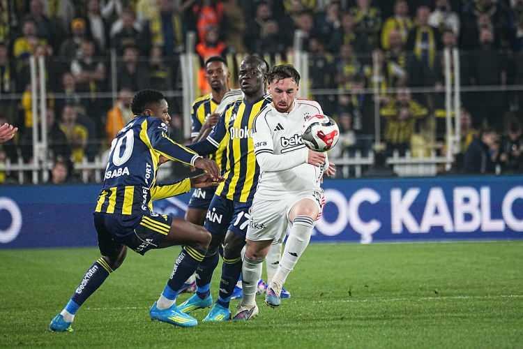 <p>Transfermarkt, d&uuml;nyanın en değerli takımlarını a&ccedil;ıkladı.</p>
