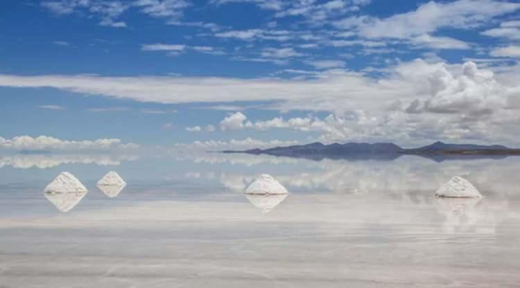 <p>G&uuml;ney Afrikalı bir annenin 20 metrekarelik k&uuml;&ccedil;&uuml;k bir kul&uuml;bede tek başına başlattığı yolculuk, bug&uuml;n k&uuml;resel bir markanın başarı hik&acirc;yesi olarak &ouml;ne &ccedil;ıkıyor.&nbsp;</p>
