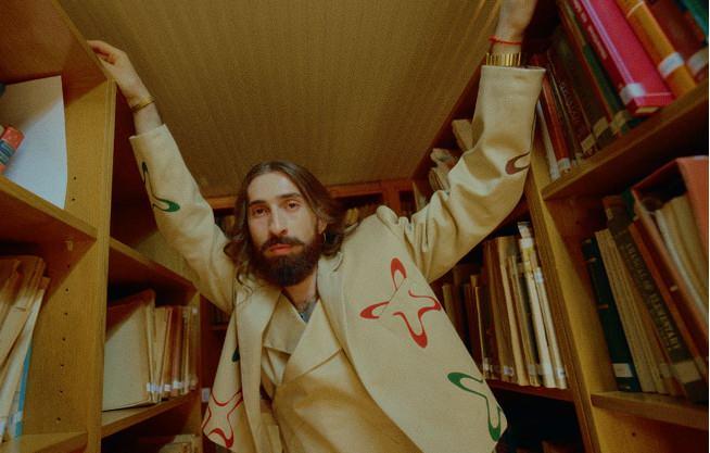 <p><span style="color:#B22222"><strong>KONSERLERİNE KISA BİR ARADAN SONRA KALDIĞI YERDEN DEVAM EDECEK</strong></span></p>
