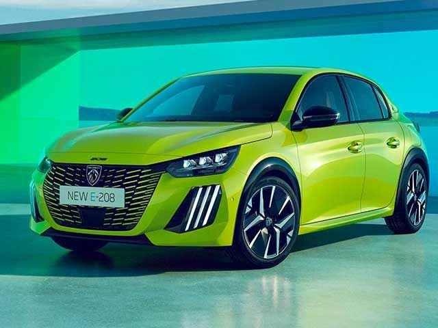 <p><strong>PEUGEOT FİYAT LİSTESİ - NİSAN 2026</strong></p>

<p><br />
e-208 Fiyatları - Nisan 2026</p>

<p>Peugeot e-208&rsquo;in tek versiyonu olan 100 kW elektrikli GT otomatik modeli 1.999.500 TL fiyat etiketine sahip.&nbsp;&nbsp;</p>

<p>&nbsp;</p>

<p>e-208 Opsiyon Fiyatları - Nisan 2026</p>

<p>Metalik boya ve &ouml;zel metalik boya se&ccedil;eneği 4.861 TL, sadece &ouml;zel metalik boya ise 6.250 TL olarak belirlenmiş.</p>

