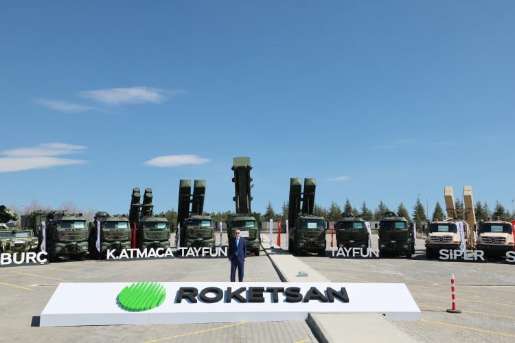 <p><span style="color:#B22222"><strong>ROKETSAN tarafından d&uuml;n teslimatı yapılan f&uuml;ze sistemleri şu şekilde:</strong></span></p>
