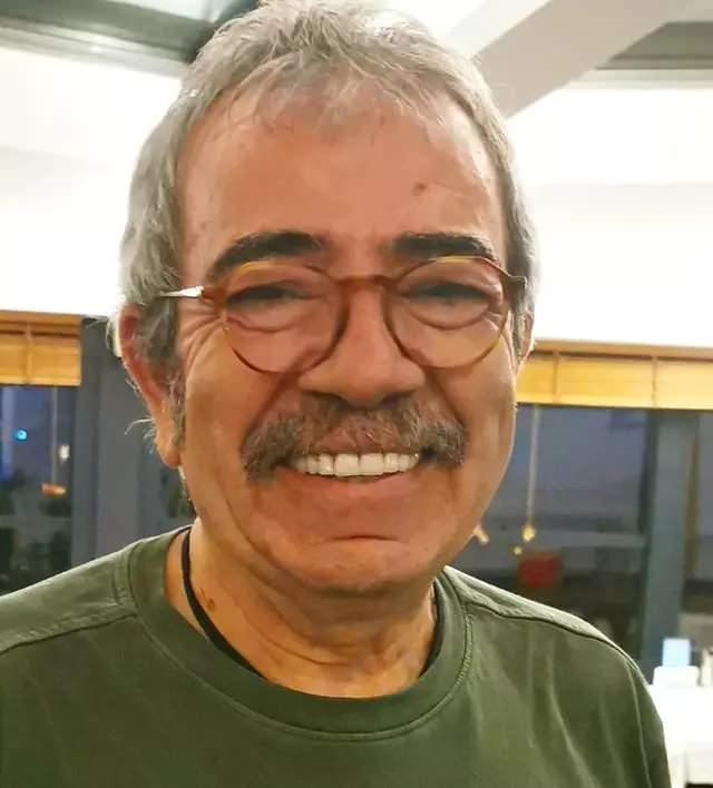 <p><span style="color:#B22222"><strong>"HERKES BİRBİRİNİ &Ouml;LD&Uuml;R&Uuml;YOR KİMSEYE BİR ŞEY OLMUYOR"</strong></span></p>
