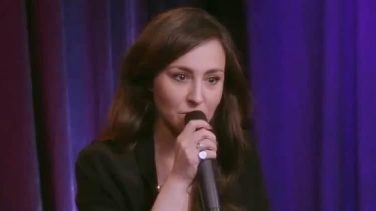 <p><span style="color:#FF0000"><strong>SOSYAL MEDYA HESABINDAN A&Ccedil;IKLAMADA BULUNDU</strong></span></p>

<p><strong>Paylaşımında &ouml;z&uuml;r dilediğini ve niyetinin kimseyi rahatsız etmek olmadığını belirten Ulu, şu ifadeleri kullandı:</strong></p>

<p><strong>"Ben bu memleketin mizahına hep g&uuml;vendim. Mizahı yapanın da onu alıp kabul edenin de zekasına g&uuml;vendim aslında. Bu y&uuml;zden fazla şımarmış, maksadını aşan bir şaka yapmış olabilirim.&nbsp;</strong></p>
