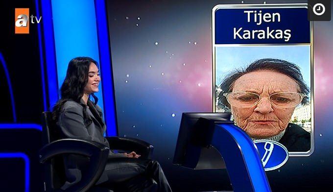 <p><strong>Soruyu ve şıkları edebiyat &ouml;ğretmenine okuduktan sonra yaşananlar herkesi şaşkına &ccedil;evirdi.</strong></p>
