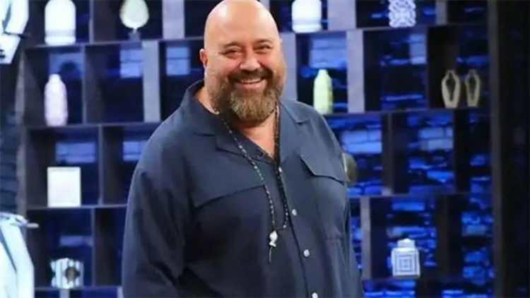 <p>"Bu sabah itibarıyla, y&uuml;r&uuml;t&uuml;len bir soruşturma kapsamında, ifademe başvurulmak &uuml;zere davet edilmiş bulunmaktayım.</p>
