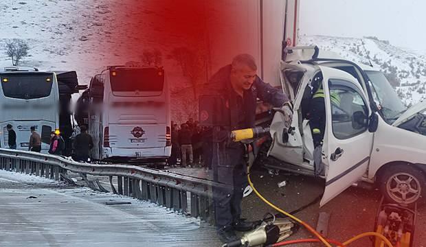 <p>Sağlık ekipleri, Ayran'ın yaşamını yitirdiğini belirledi, hastaneye kaldırılan yaralılardan Soydemir de m&uuml;dahaleye rağmen kurtarılamadı.</p>
