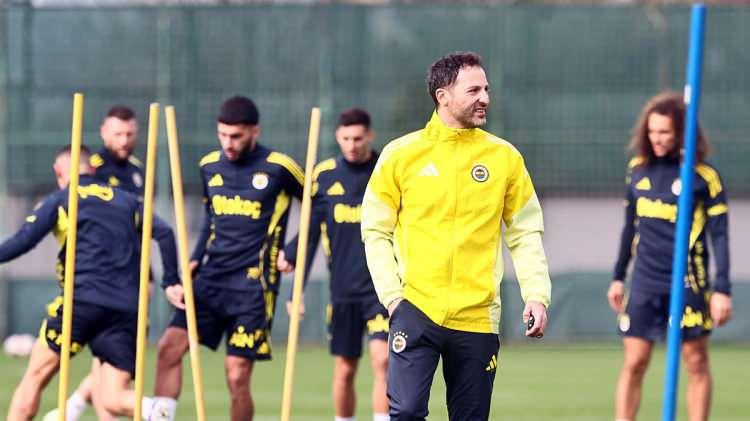 <p>İşte Fenerbah&ccedil;e'nin transfer listesinde yer alan golc&uuml;ler:</p>
