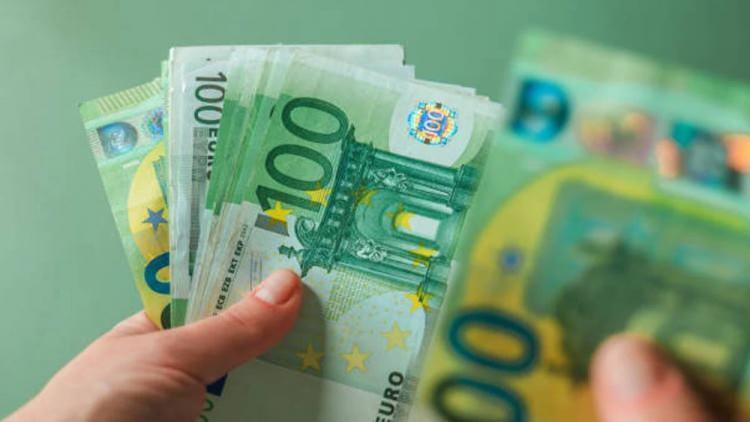 <p>Euro/TL y&uuml;zde 1,33 oranında değer kazandı.</p>
