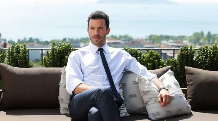 <p><strong>Barış Ardu&ccedil;, bu kez oyunculuğuyla değil, spor alanındaki başarısıyla g&uuml;ndeme geldi.&nbsp;</strong></p>
