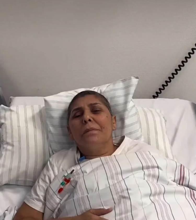 <p><strong>Ge&ccedil;tiğimiz yıl kendisine l&ouml;semi teşhisi konulduğunu s&ouml;yleyen &uuml;nl&uuml; sanat&ccedil;ı Cansever, uygun don&ouml;r&uuml;n bulunmasıyla birlikte sosyal medya hesabından yaptığı paylaşımla ilik nakli operasyonu ge&ccedil;ireceğini duyurmuş ve t&uuml;m sevenlerinden dua istemişti.</strong></p>
