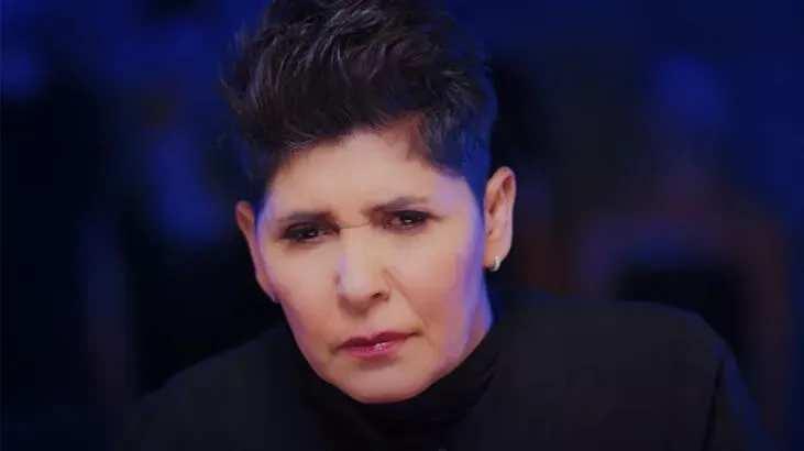 <p><strong>Tedavi s&uuml;reci devam eden sanat&ccedil;ıya destek olmak ve moral vermek gayesiyle, sanat d&uuml;nyasından dostları bir araya gelerek &ouml;zel bir organizasyon d&uuml;zenlediler.</strong></p>
