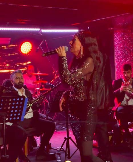 <p><span style="color:#B22222"><strong>YILDIZ TİLBE</strong></span></p>
