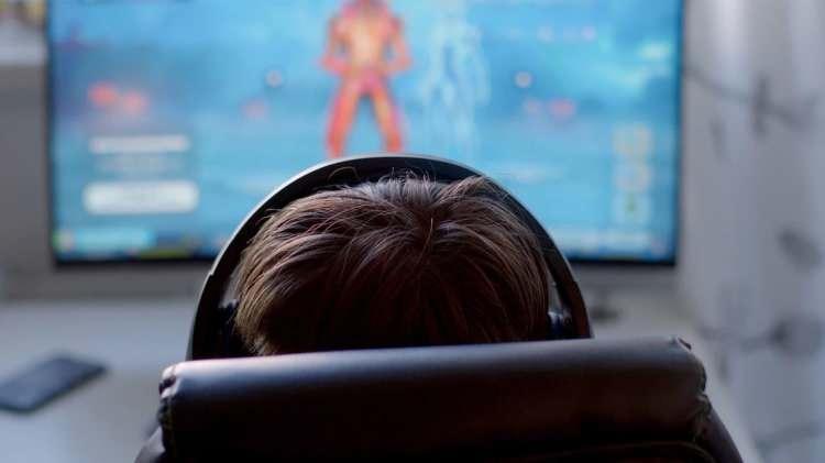 <p><span style="color:#B22222"><strong>DİJİTAL OYUNLAR ADETA BİRER CİNAYET PROVASI</strong></span></p>
