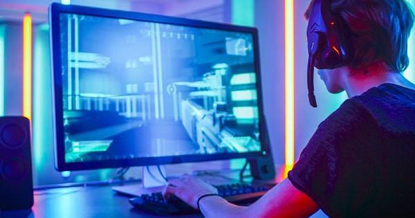 <p><strong>Zorbalık gib dıurumlarda &ccedil;ocukların yaşadıklarını gizlediğini belirten Durcan, <em><span style="color:#800080">"&Ccedil;ocuk yaşadığı olumsuzluğu paylaştığında &ouml;nce dinleyen. &Ccedil;ocuğu anlamak, duygusunu kabul etmek ardından &ccedil;&ouml;z&uuml;m &uuml;retmek gerekir.</span> <span style="color:#800080">"</span></em><span style="color:#800080"> </span>dedi.</strong></p>
