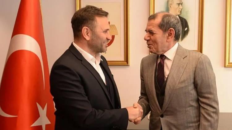 <p><strong>T&uuml;rkiye Gazetesi'nde yer alan habere g&ouml;re,</strong> Dursun &Ouml;zbek mayıs ayında yapılacak se&ccedil;imde yeniden aday olacağını daha &ouml;nce duyurmuştu.</p>
