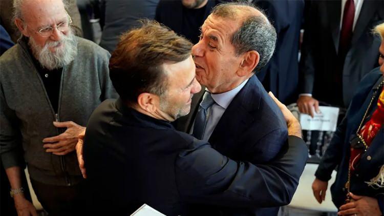 <p><strong>SE&Ccedil;İMİ KAZANIRSA OKAN BURUK'LA YOLA DEVAM EDECEK</strong></p>
