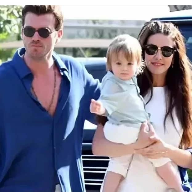 <p><strong>2016 yılında Kıvan&ccedil; Tatlıtuğ ile Başak Dizer evlenmiş, 2022'de oğulları Kurt Efe'yi kucaklarına almıştı.&nbsp;</strong></p>
