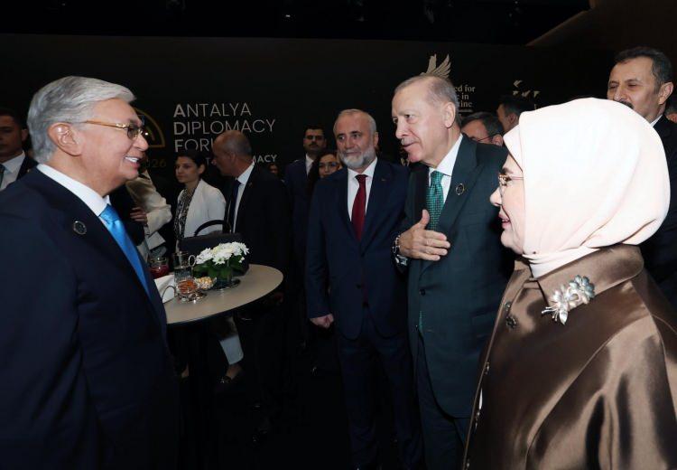 <p>Erdoğan'ın Antalya'ya gelen devlet başkanlarıyla görüşmelerine ilişkin fotoğraflar...</p>
