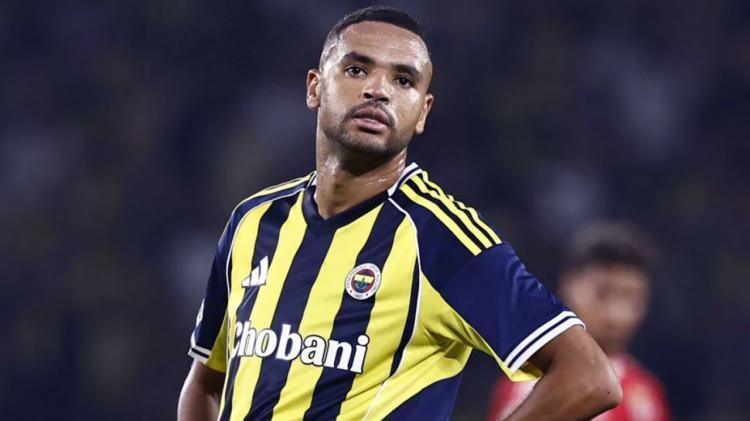 <p><strong>&nbsp;Hi&ccedil; kimse de kusura bakmasın. Sen yolluyorsun 30 gol atmış beğenmediğin En-Nesyri'yi, Jhon Duran'ı, problemi nedir bilmiyorum. Bir tane santrfor alamıyor musun ya?</strong></p>
