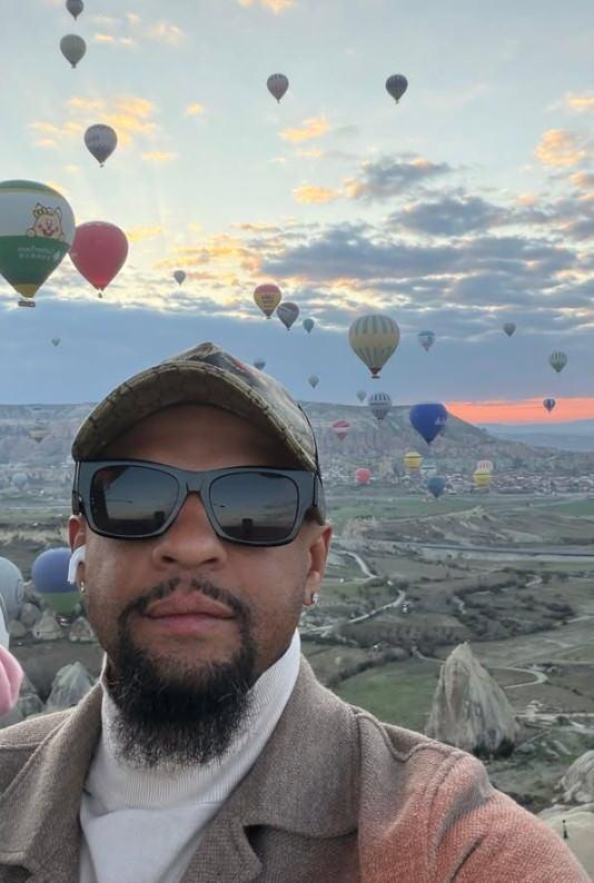 <p><strong>"İkinci evime geldim" diyerek mutluluğunu dile getiren Melo, tatil i&ccedil;in g&ouml;zde rotalardan Kapadokya'yı tercih etti.</strong></p>
