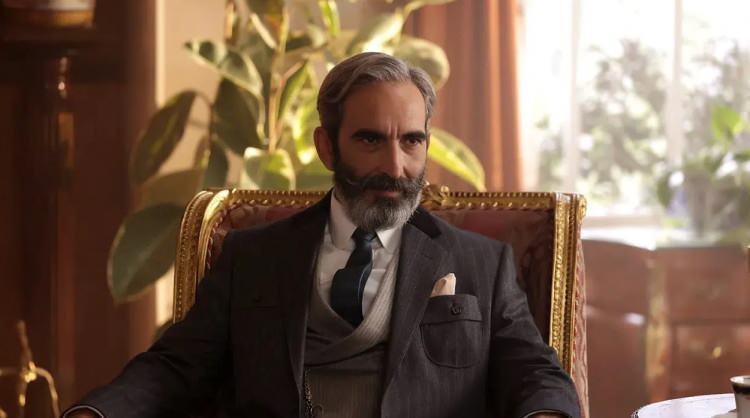 <p><span style="color:#B22222"><strong>SOSYAL MEYDADA TEPKİ YAĞDI</strong></span></p>

<p><strong>Diziye 3. b&ouml;l&uuml;mden itibaren dahil olması beklenen Tanış'ın kadroya girişi, ge&ccedil;mişte hakkındaki ortaya atılan kadına şiddet iddialarının yeniden g&uuml;ndeme gelmesine neden olmuştu.</strong></p>
