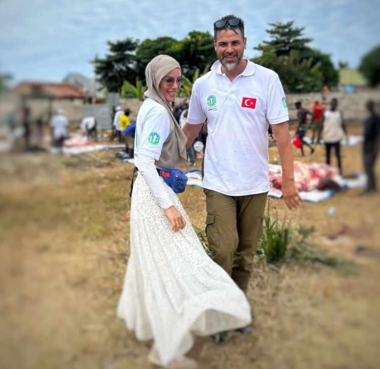 <p>Uzun yıllardır ekrandan uzakta olan Gamze &Ouml;z&ccedil;elik yıllar sonra dizi anlaşması yaptı.</p>

<p>&nbsp;</p>
