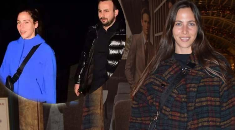 <p><span style="color:#FF0000"><em><strong>&Uuml;nl&uuml; sanat&ccedil;ı H&uuml;lya Avşar ve Kaya &Ccedil;ilingiroğlu'nun kızları Zehra &Ccedil;ilingiroğlu, m&uuml;jdeli bir haberle g&uuml;ndeme geldi. 28 yaşındaki Zehra &Ccedil;ilingiroğlu'nun yakın zamanda iş insanı M&uuml;rsel Kaya ile nikah masasına oturmaya hazırlandığı &ouml;ğrenildi.</strong></em></span></p>
