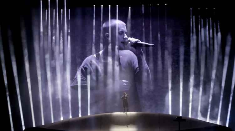 <p><strong>D&uuml;nyanın en b&uuml;y&uuml;k a&ccedil;ık hava m&uuml;zik ve sanat festivallerinden biri olan "Coachella", bu yıl da b&uuml;y&uuml;k bir coşkuyla başladı. 150'den fazla m&uuml;zisyen ve grubun sahne performanslarıyla heyecanı y&uuml;kselttiği festivalin ana sanat&ccedil;ılarından biri ise pop yıldızı Justin Bieber oldu.</strong></p>
