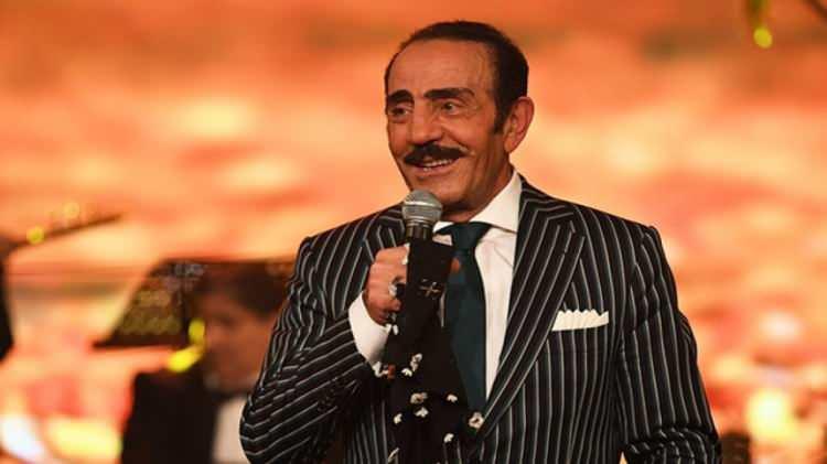 <p>Keser, <strong>"Halk beni seviyor. Benim gibi sanat&ccedil;ılar artık &ccedil;ok az kaldı. Hatta benim gibi sanat&ccedil;ılardan bir tek ben kaldım"</strong> diyerek iddialı konuştu.</p>
