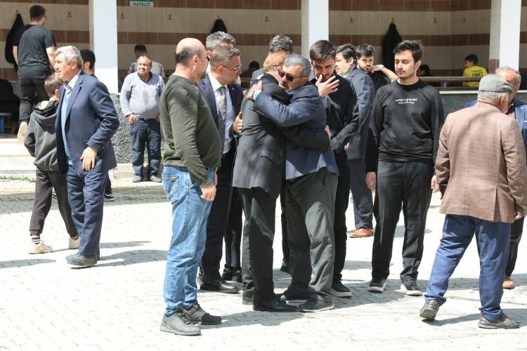 <p><span style="color:#A52A2A"><em><strong>KAYNAK: İHA, AA</strong></em></span></p>
